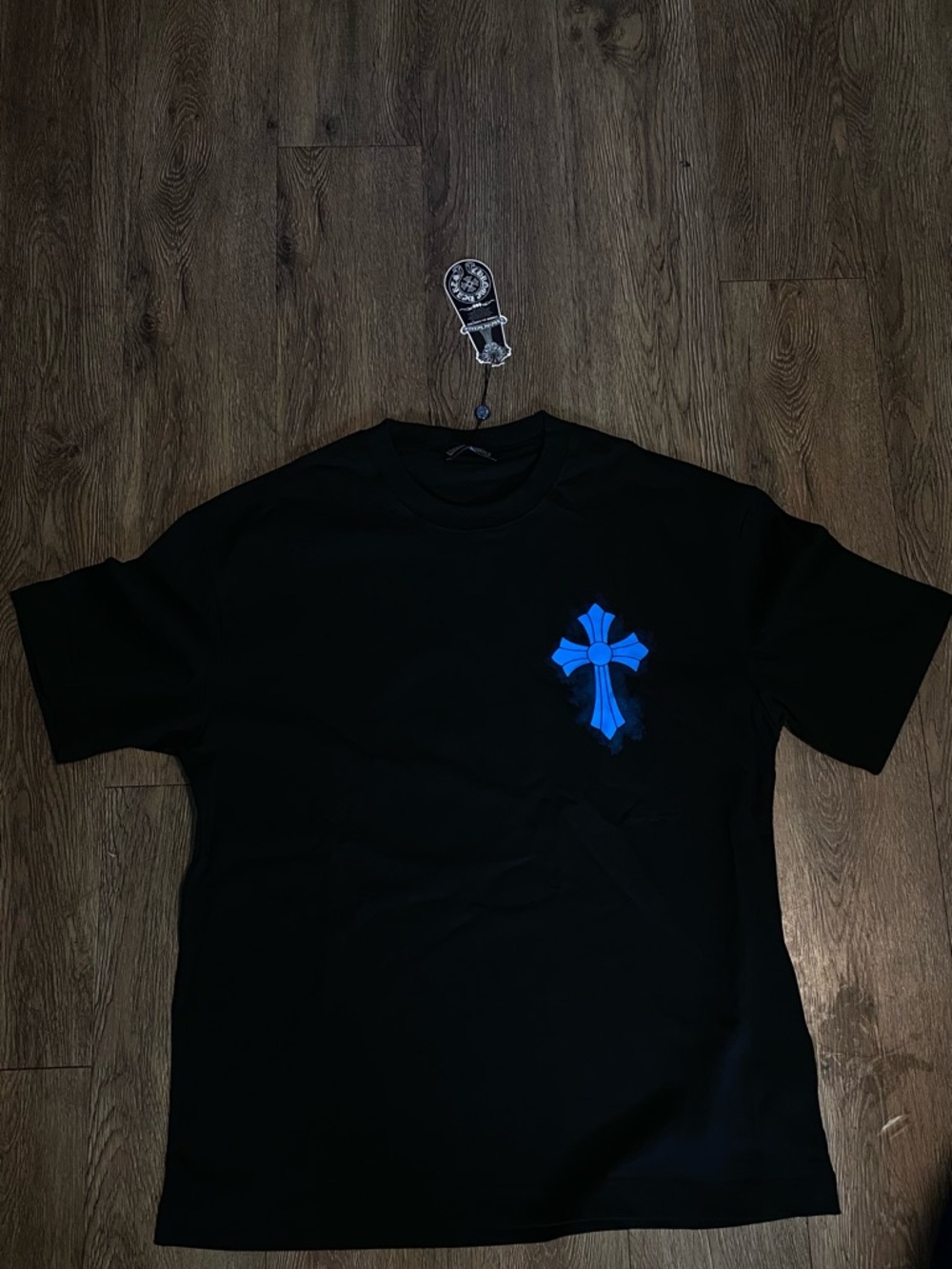 Men's Black and Blue chrome hearts Graphic tee size Large
